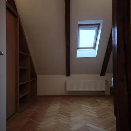 شقة Generous Attic براغ