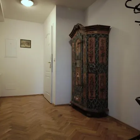Generous Attic Appartamento Praga